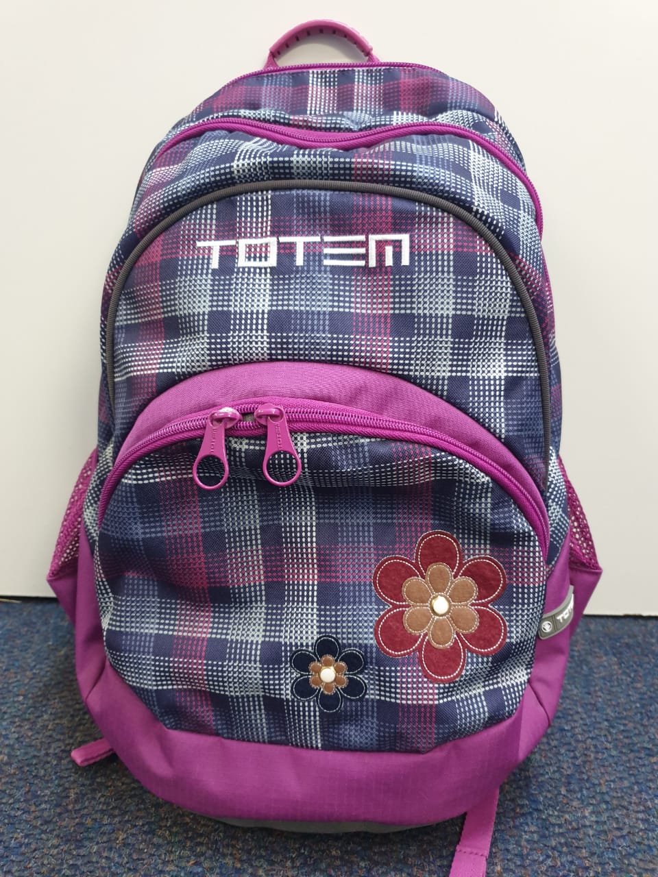 totem school bags prices